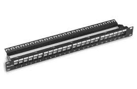 פאץ פנל ריק 24 מבואות RJ-45 STP מבית Western Wire