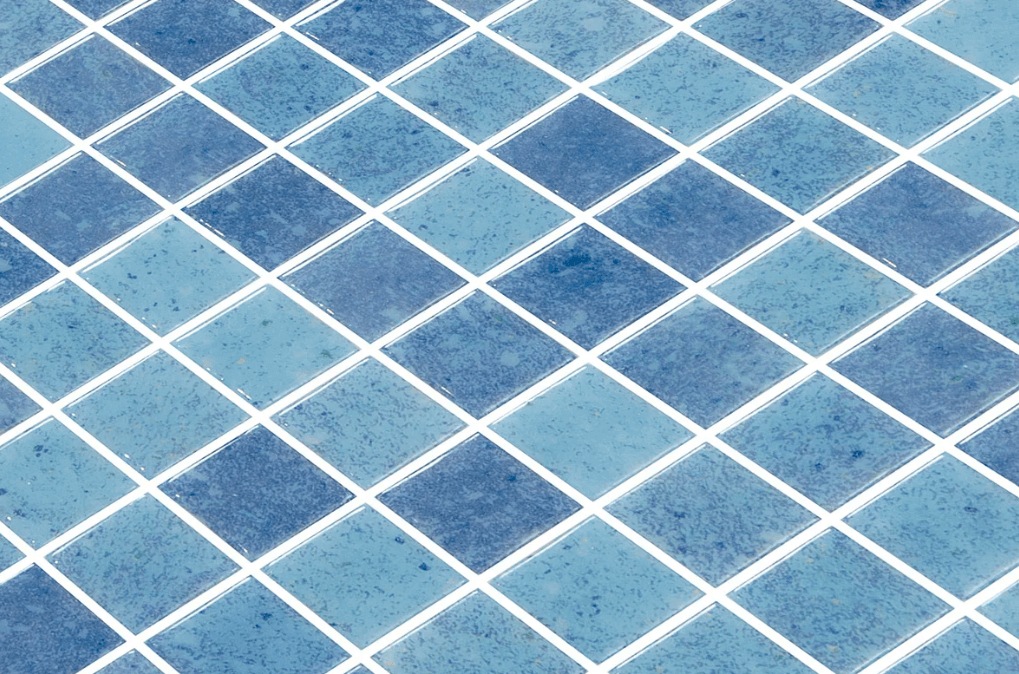 פסיפס ספרדי זכוכית כחול לבריכה Pure Bluewave אונקיס (Onix)
