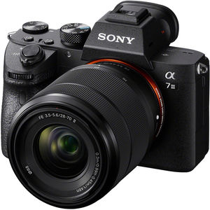 מצלמה Sony a7 III kit FE 28-70mm f/3.5-5.6 OSS II