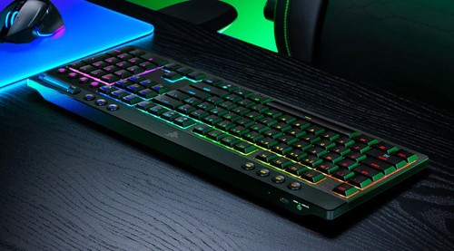 מקלדת גיימינג Razer BlackWidow V4 Low-Profile HyperSpeed