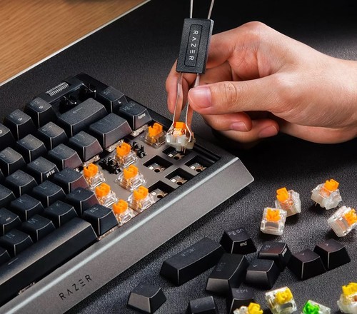 מקלדת גיימינג מכנית חוטית Razer BlackWidow V4 75%