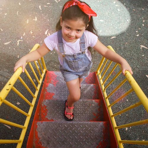 סנדלי שורש לילדים ולילדות | קלאסי | סיאם אדום