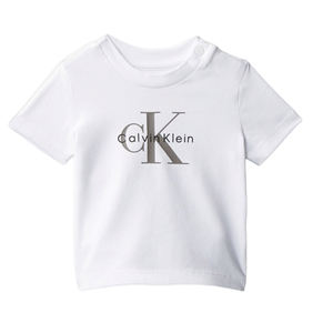 חולצה CALVIN KLEIN מידות 0-3 חודשים עד 4 שנים לילדים בגוון לבן