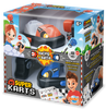 זוג מכוניות מתנגשות על שלט Super Karts – מרוץ ואקשן ללא הפסקה