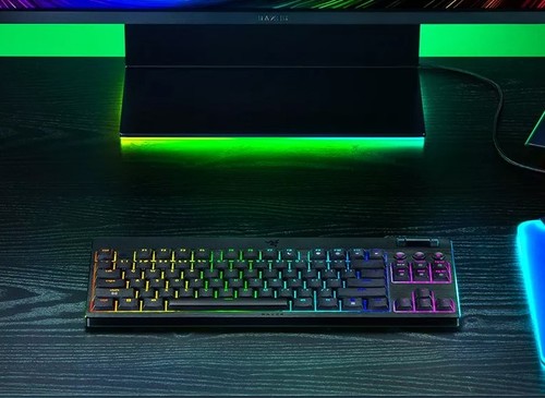 מקלדת גיימינג מכנית אלחוטית Razer BlackWidow V4 Low-Profile Tenkeyless