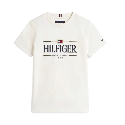 חולצה TOMMY HILFIGER מידות 6 חודשים עד 16 שנים לילדים בגוון לבן עם לוגו