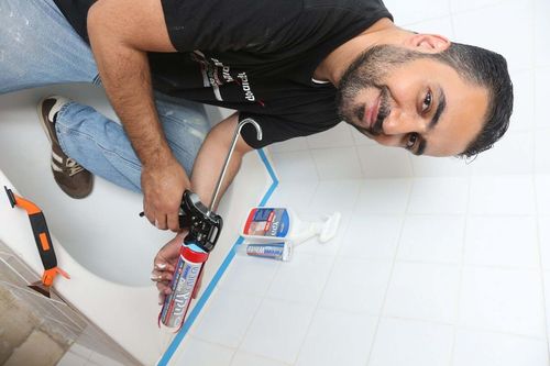 סיליקון סניטרי שנהב בתרמיל 300 מ״ל הקץ לעובש
