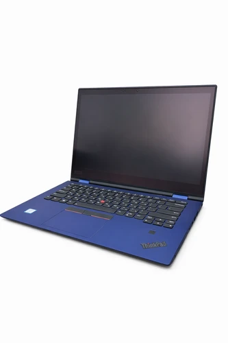 מחשב נייד מחודש 2 ב-1 הופך לטאבלט Lenovo Yoga i7 8G 256GB SSD בצבע כחול