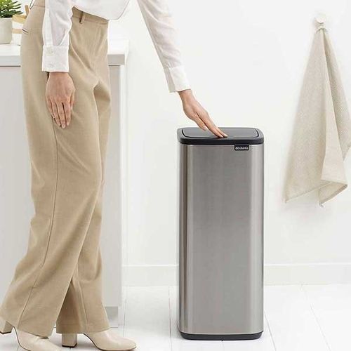 פח טאץ 30 ליטר, נירוסטה מט FPP ברבנטיה | Brabantia Bo 