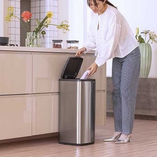 פח טאץ 30 ליטר, נירוסטה מט FPP ברבנטיה | Brabantia Bo 