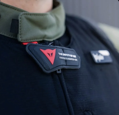 מיגון ווסט מתנפח לאופנוע SMART AIR מבית DAINESE