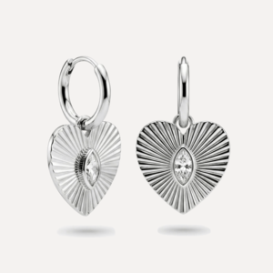 עגילי לב עם מעויין משובץ