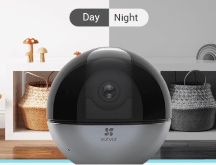 מצלמת אבטחה ביתית Ezviz E6 3K WiFi