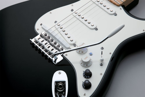®Roland G-5 VG Fender® Stratocaster 