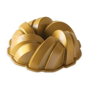 תבנית Nordic ware Bundt Braided 