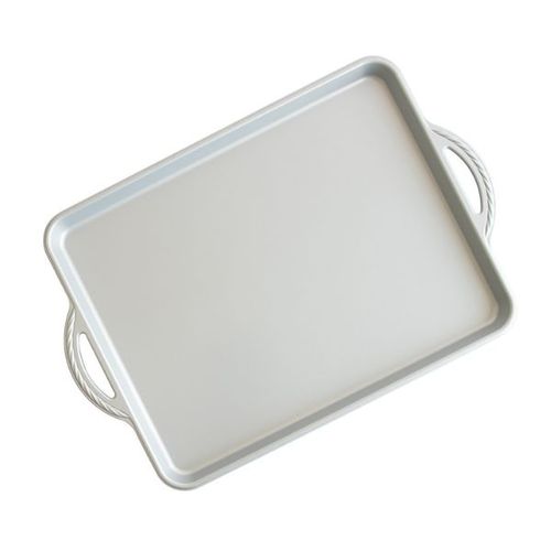 תבנית אפייה+ידיות Nordic ware 