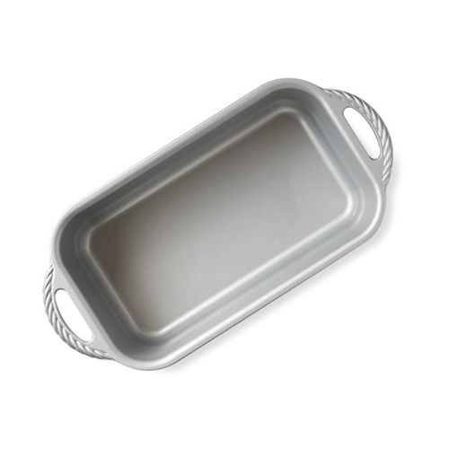 תבנית לחם/אינגליש קייק+ידיות Nordic ware 