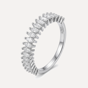 טבעת משובצת אבנים אובליות