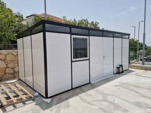 מחסן גינה אוורסט 50/30 – שחור