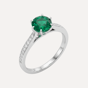 טבעת משובצת אמרלד וזרקונים 