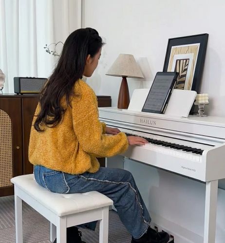 פסנתר דיגיטלי PIANOVA Hailun H503 בצבע לבן עם מסך מגע IPS, 88 קלידים משוקללים ומערכת 3 פדלים - כלי נגינה מקצועי לבית ולאולפן