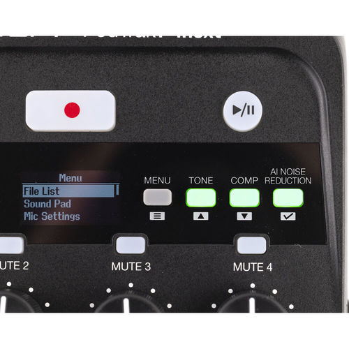 מקליט סאונד מקצועי נייד Zoom PodTrak P4next