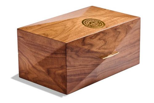יומידור Montecristo 1935 – מהדורה מוגבלת