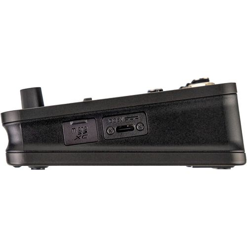 מיקסר ומקליט אודיו נייד מקצועי Zoom LiveTrak L6max