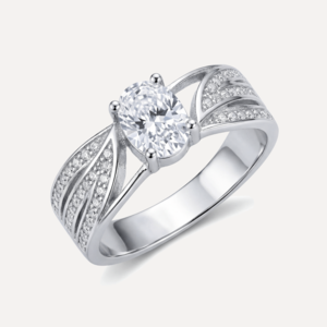 טבעת משובצת אבן אליפסה