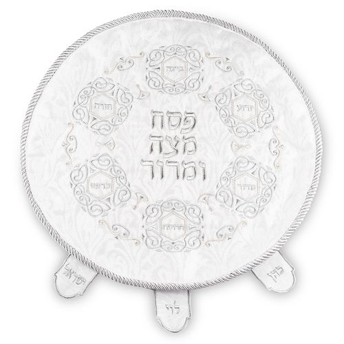 כיסוי פסח בדמוי עור עם פרטי כסף