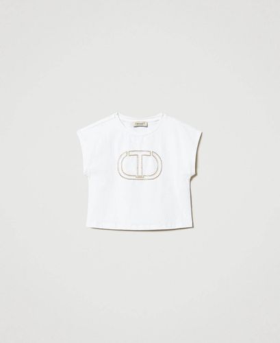 T-shirt with embroidered Oval T