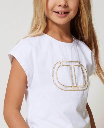 T-shirt with embroidered Oval T