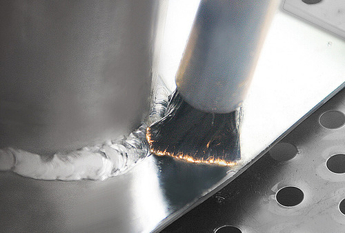 Reuter Cleanox 1.0 | מערכת אולטרה-ניידת לניקוי ופסיבציה ריתוכים