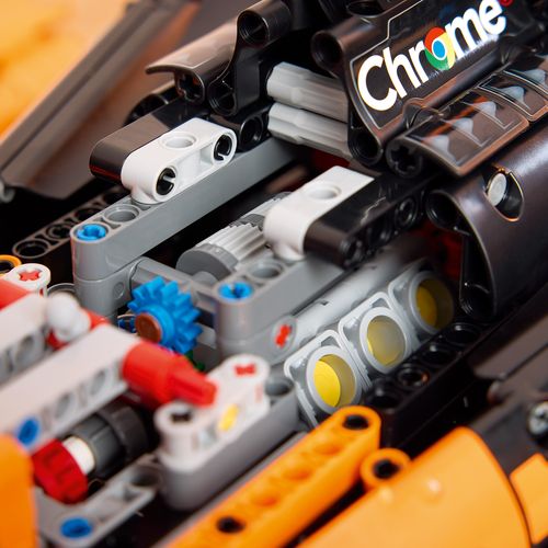 לגו טכני - מכונית McLaren MCL39 F1   (42228)