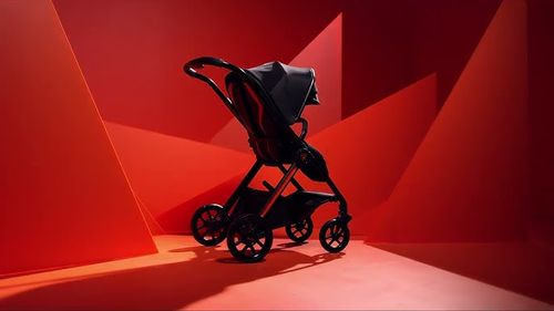 עגלה משולבת Reef Super Stroller Lamborghini במהדורה מוגבלת