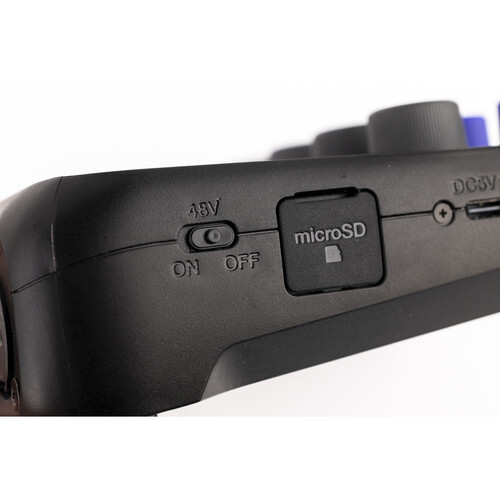 מיקסר אולפן נייד Zoom PodTrak P4next