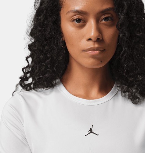 חולצת ג'ורדן Jordan Essentials Dri-Fit | נשים