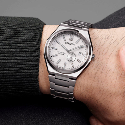 Citizen NJ0180-80A Zenshin עשוי טיטניום מנגנון אוטומטי וזכוכית ספיר