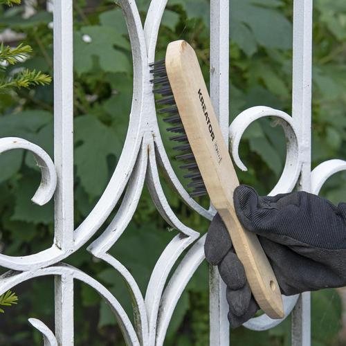מברשת BBQ מעץ 4 שורות ברזל  106 KRTH50002, WIRE BRUSH WOODEN HANDLE - STEEL, ברקוד 5400338125898