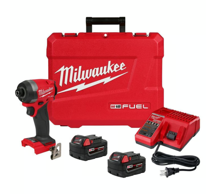 מברגת אימפקט מבית MILWAUKEE + 2 סוללות ומטען!