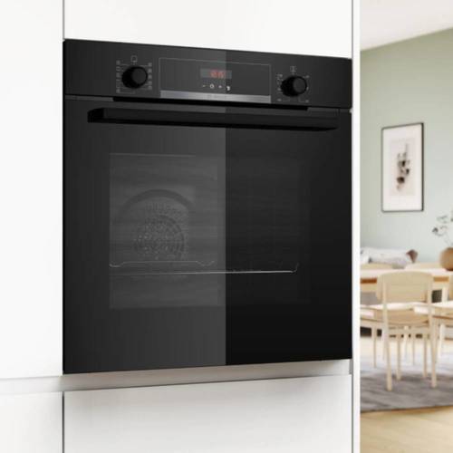 תנור בנוי פירוליטי 71 ליטר Bosch HBA574BB3 Serie 4 שחור