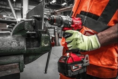 מברגה /מקדחה רוטטת דור 4 כולל סוללה 5AH דגם M18 FPD3-502X Fuel