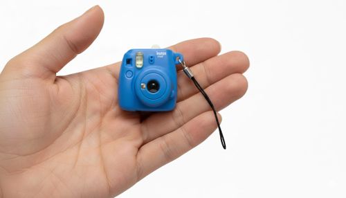 צארם Fujifilm Instax Mini  