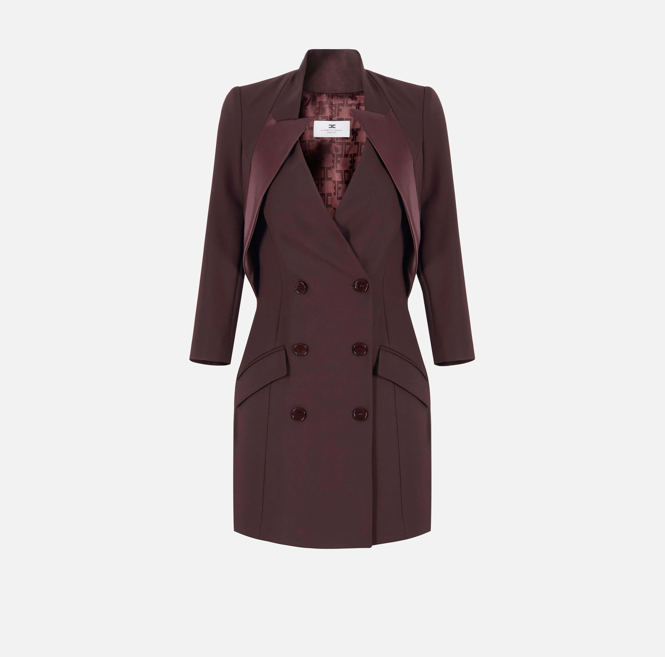 Dress in lightweight crêpe fabric with satin lapels