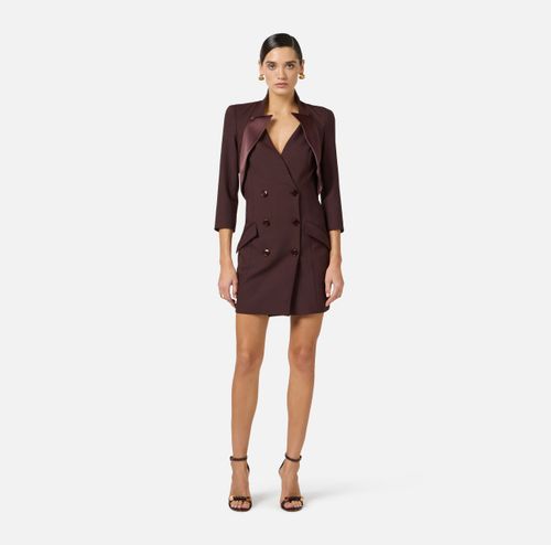 Dress in lightweight crêpe fabric with satin lapels