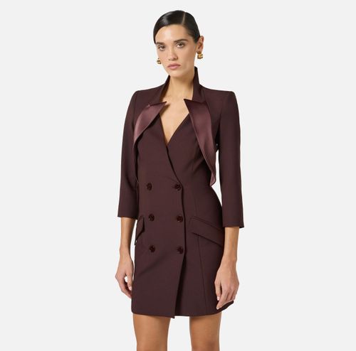 Dress in lightweight crêpe fabric with satin lapels