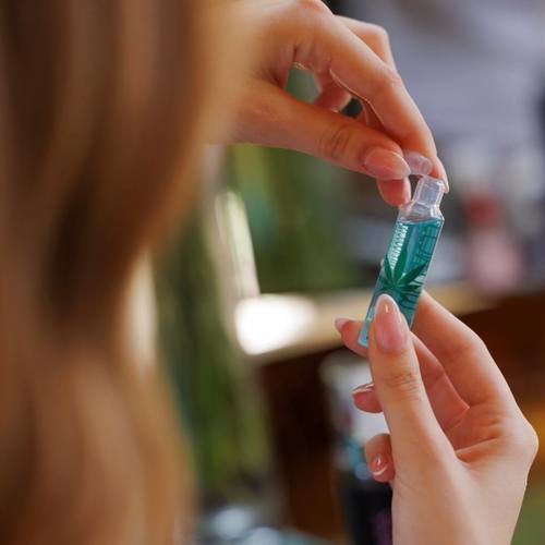 מסכה גולד לשיער צבוע\יבש ופגום WELLNESS וולנס 500 מ