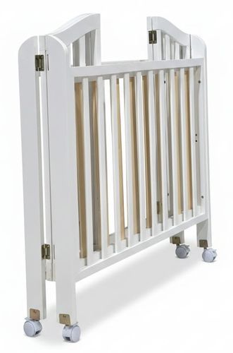מיטת תינוק מתקפלת דגם גלבוע מעץ מלא – לבן