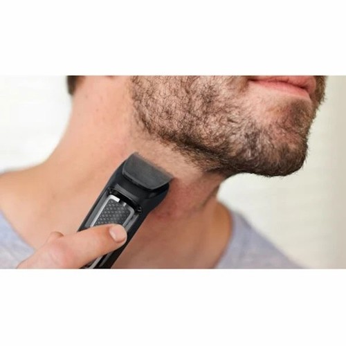 מכונת תספורת נטענת 9 ב-1 Philips Multigroom series 3000 MG3740/15