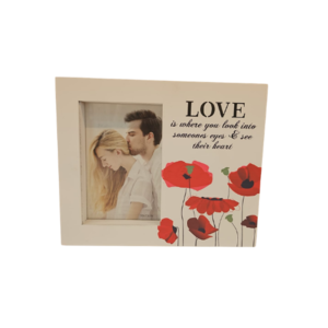 מסגרת עם תאורה לתמונה 10×15 – LOVE